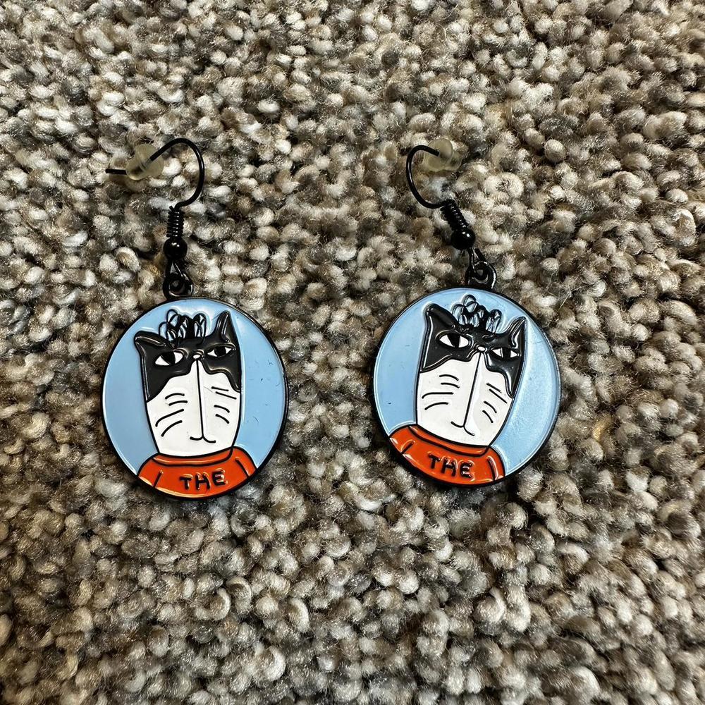 Funky Cat Earrings In‎ Great F467